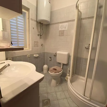 Lina - 30m From The Beach Apartament